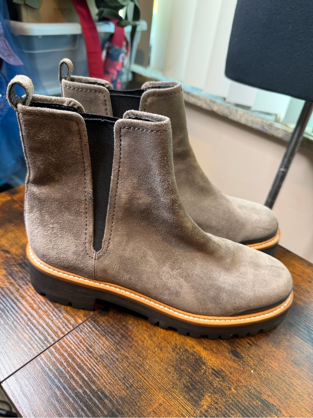 Marc Fisher LTD Taupe Ilora Lug Sole Ankle Chelsea Booties Size 8.5M